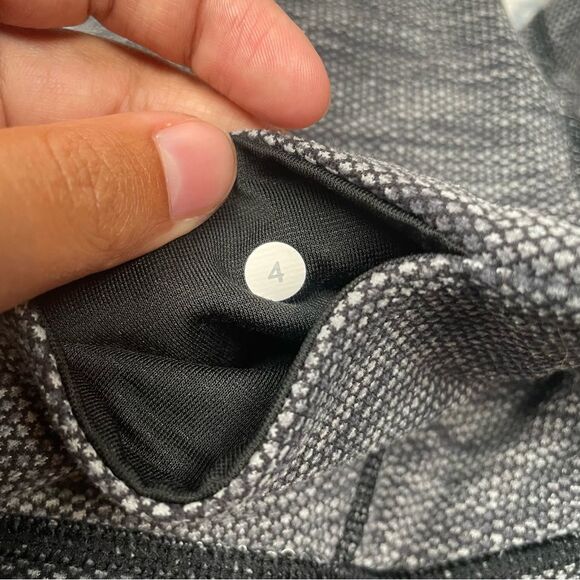 LULULEMON- EUC Wunder Under Coco Pique Luon Size 4 - Picture 9 of 9